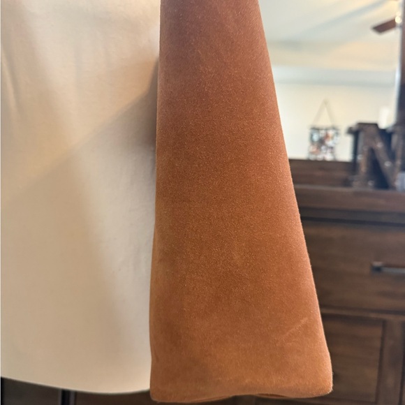 Tory Burch Elegant Snakeskin and Suede Tote Bag - Picture 9 of 15